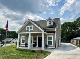 featured image of 522 Addison Ave