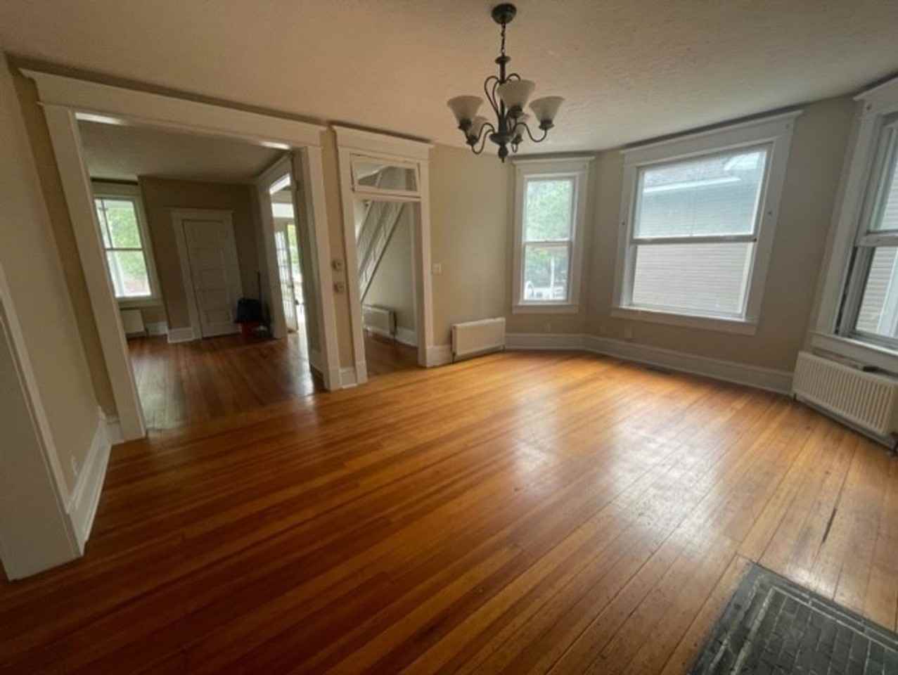 461 Littleton St - Photo 7 of 28