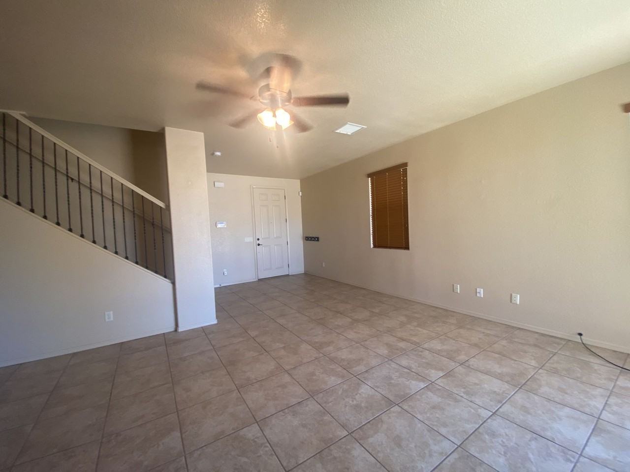 1620 Biscayne Dr - Photo 3 of 24