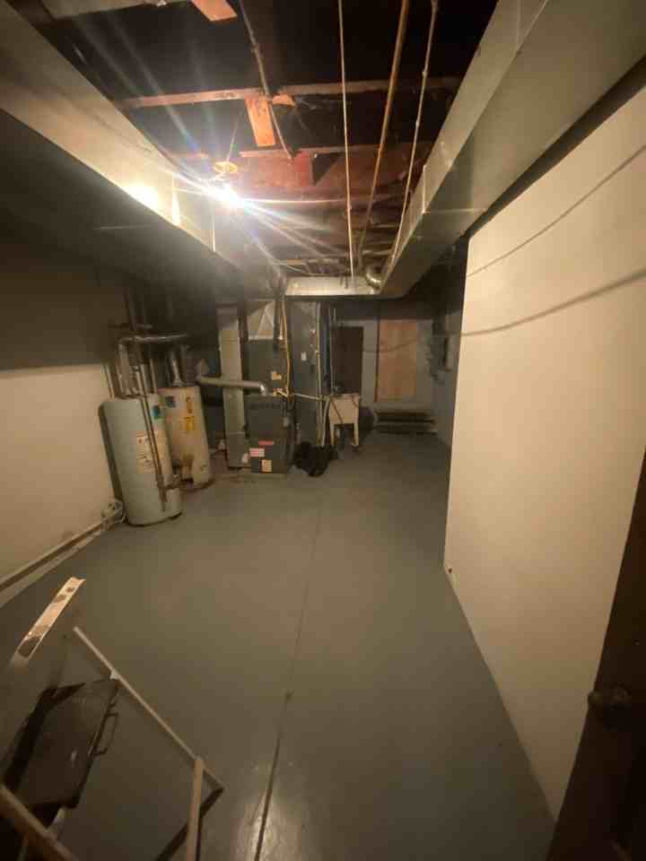 2726 Beryl Ave - Photo 3 of 15