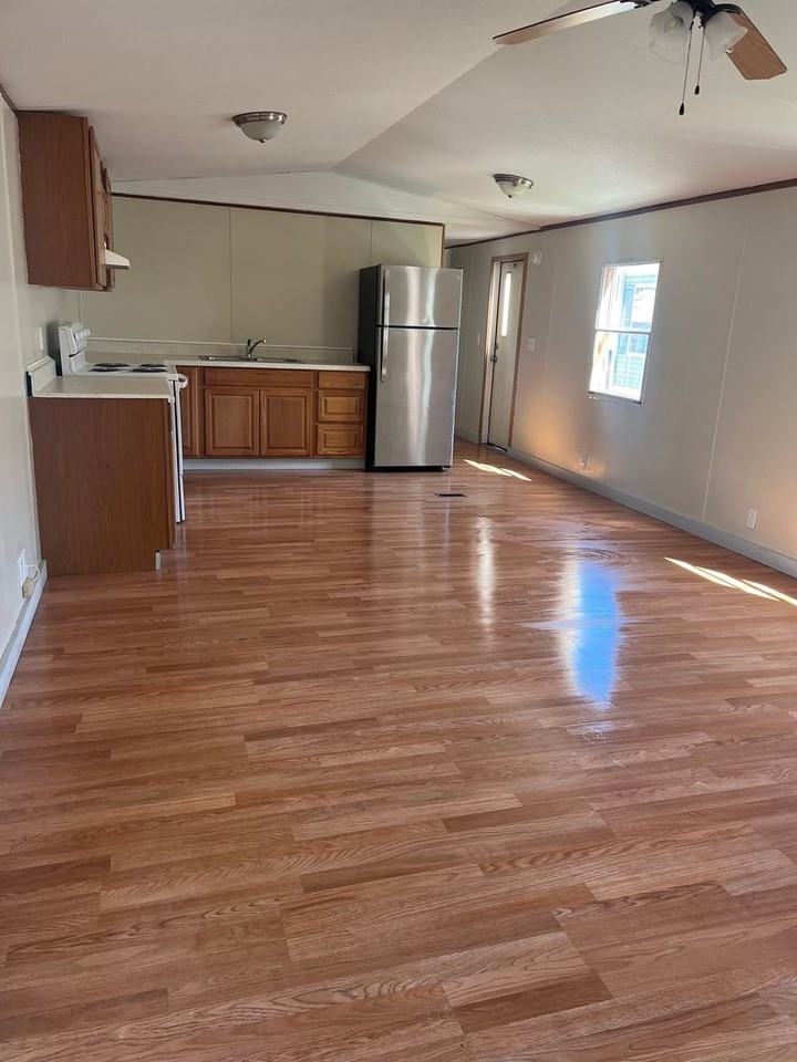 17 Gilmer St - Photo 2 of 8