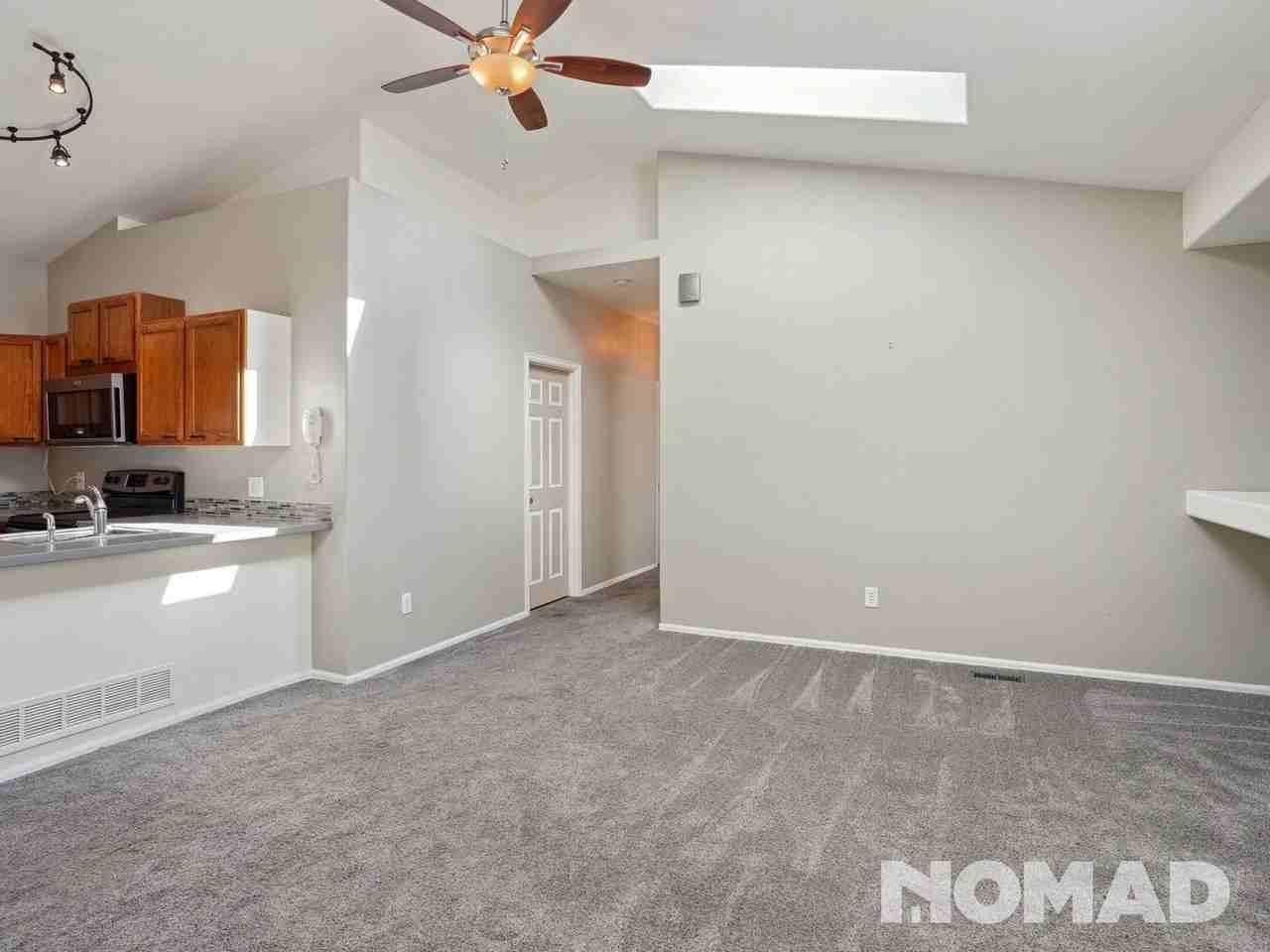 1130 Samuel Pt - Photo 5 of 24