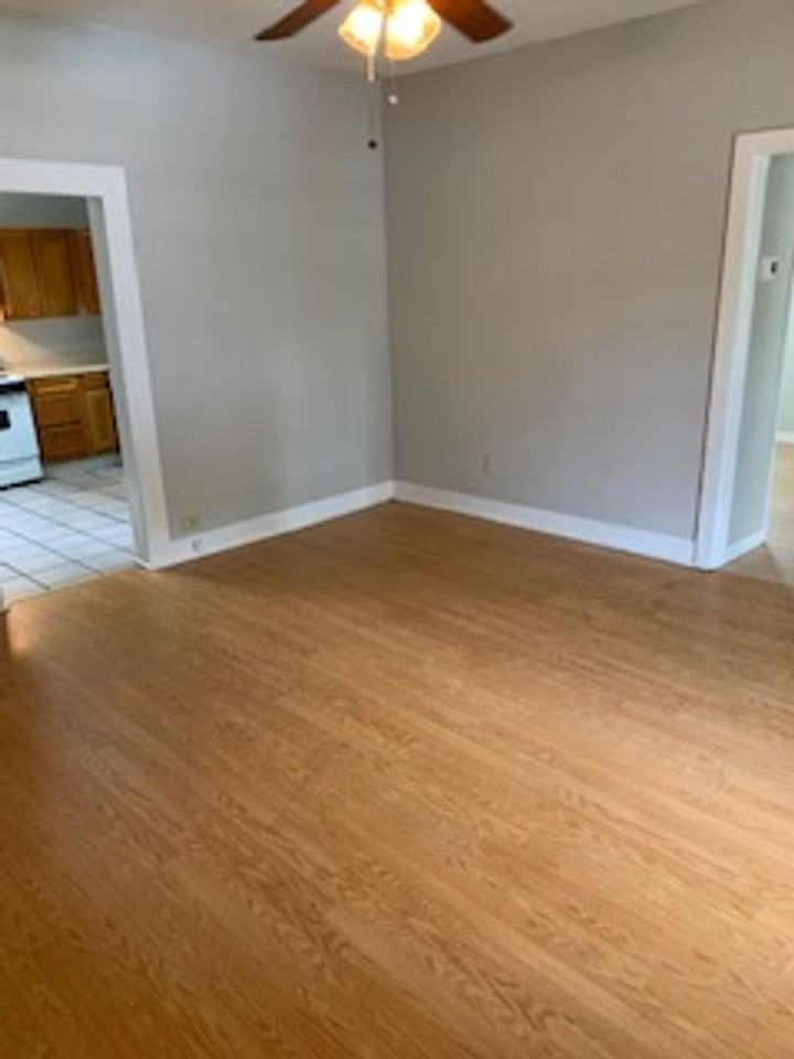 3313 Alabama Ave Ne - Photo 3 of 10