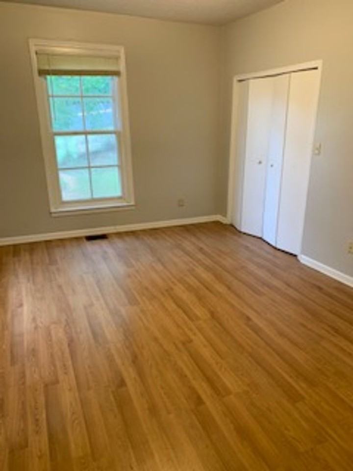 3313 Alabama Ave Ne - Photo 4 of 10