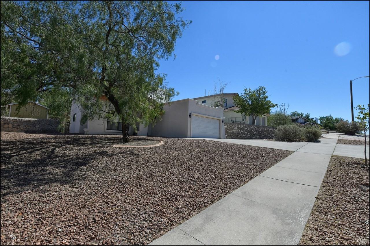 6204 Bluff Ridge Dr - Photo 2 of 50