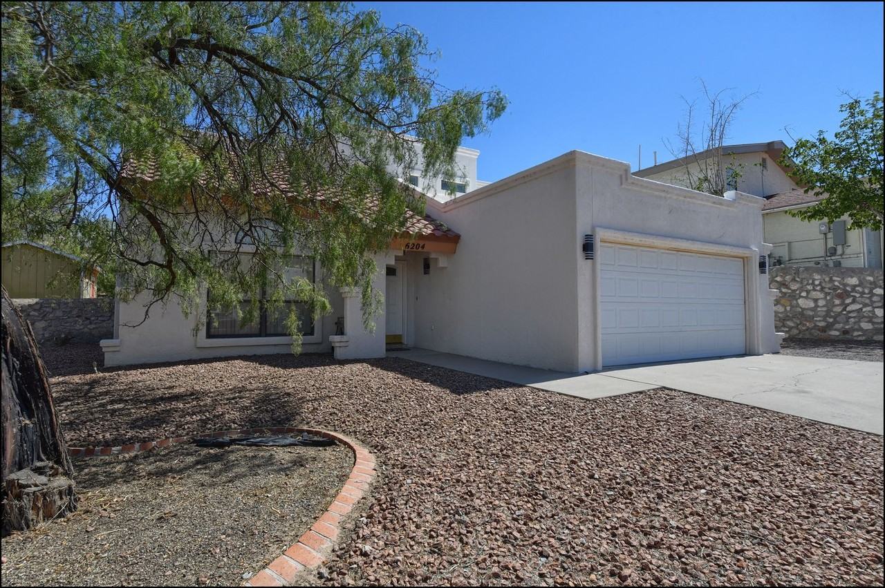 6204 Bluff Ridge Dr - Photo 3 of 50