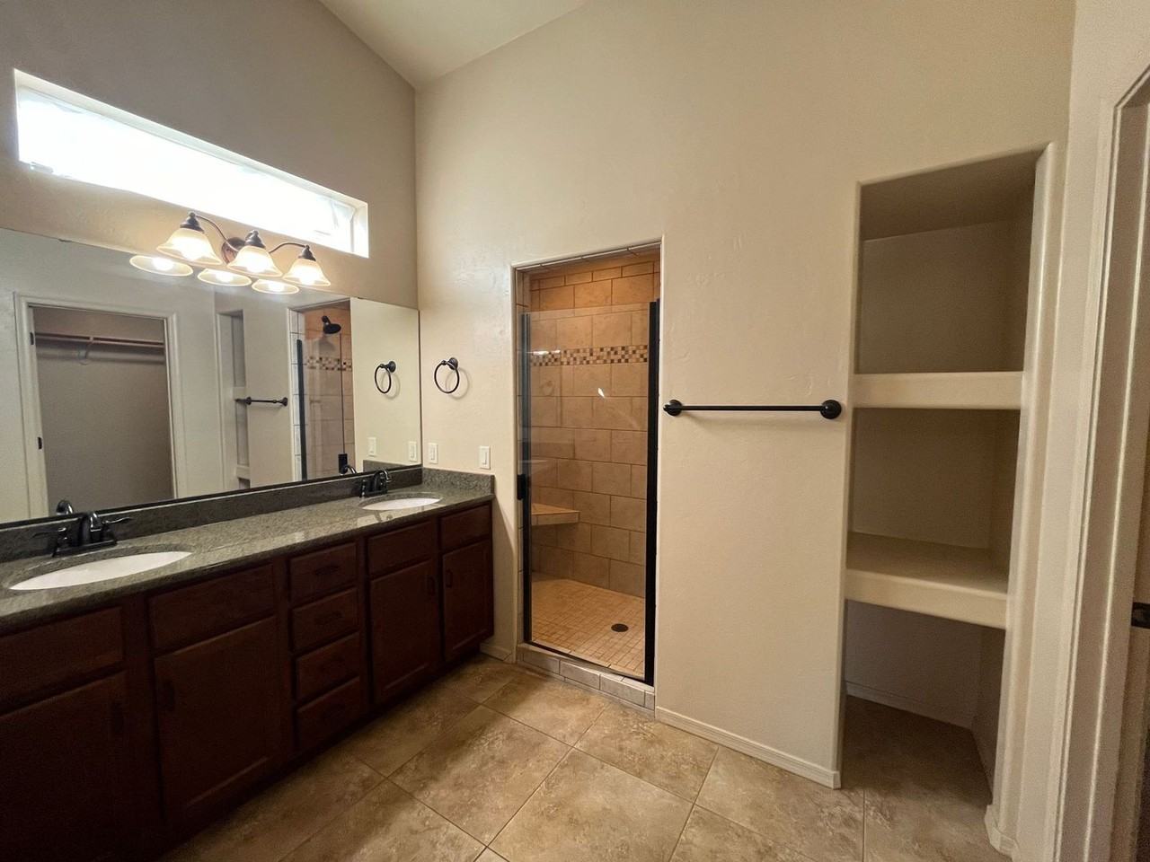 3263 Red Leaf Ln - Photo 7 of 15