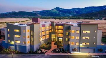 featured image of 6033 Park Ln S