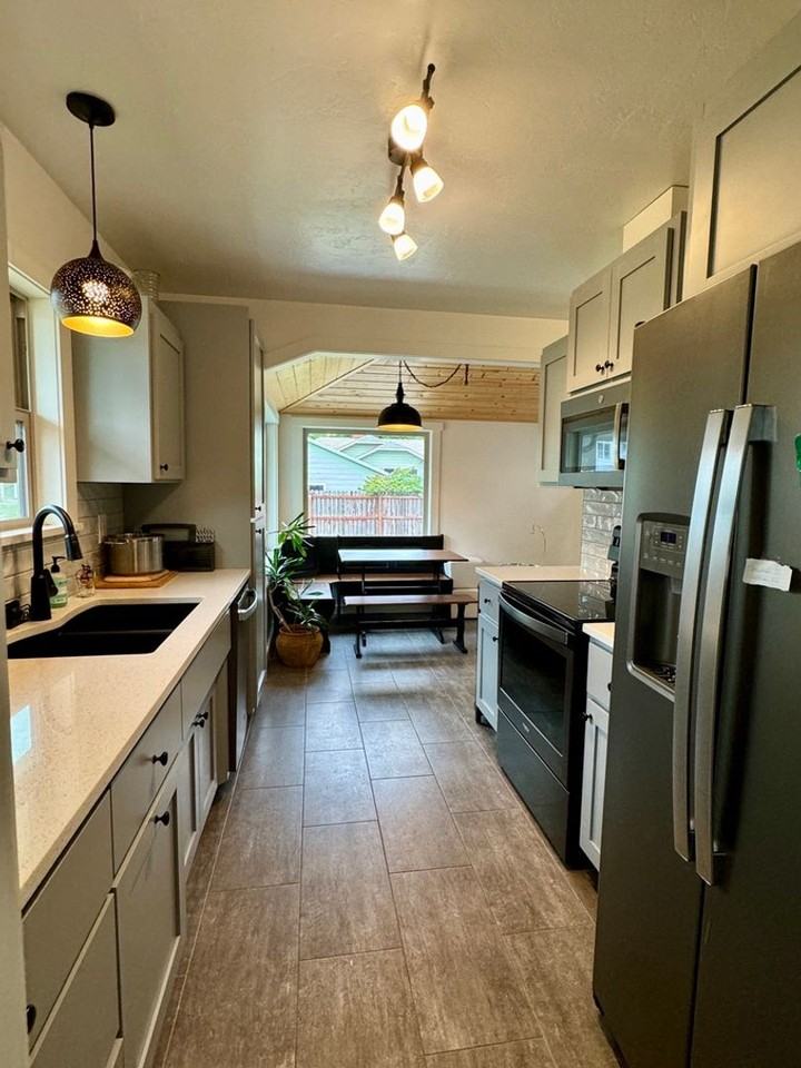 802 N 7th St - Photo 4 of 16
