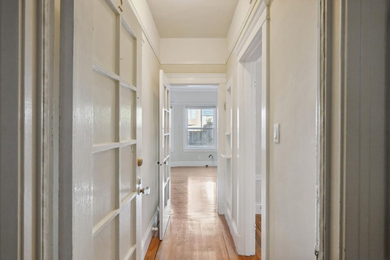 1342 8th Ave - Photo 2 of 23