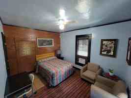 featured image of N San Joaquin St & E Magnolia St