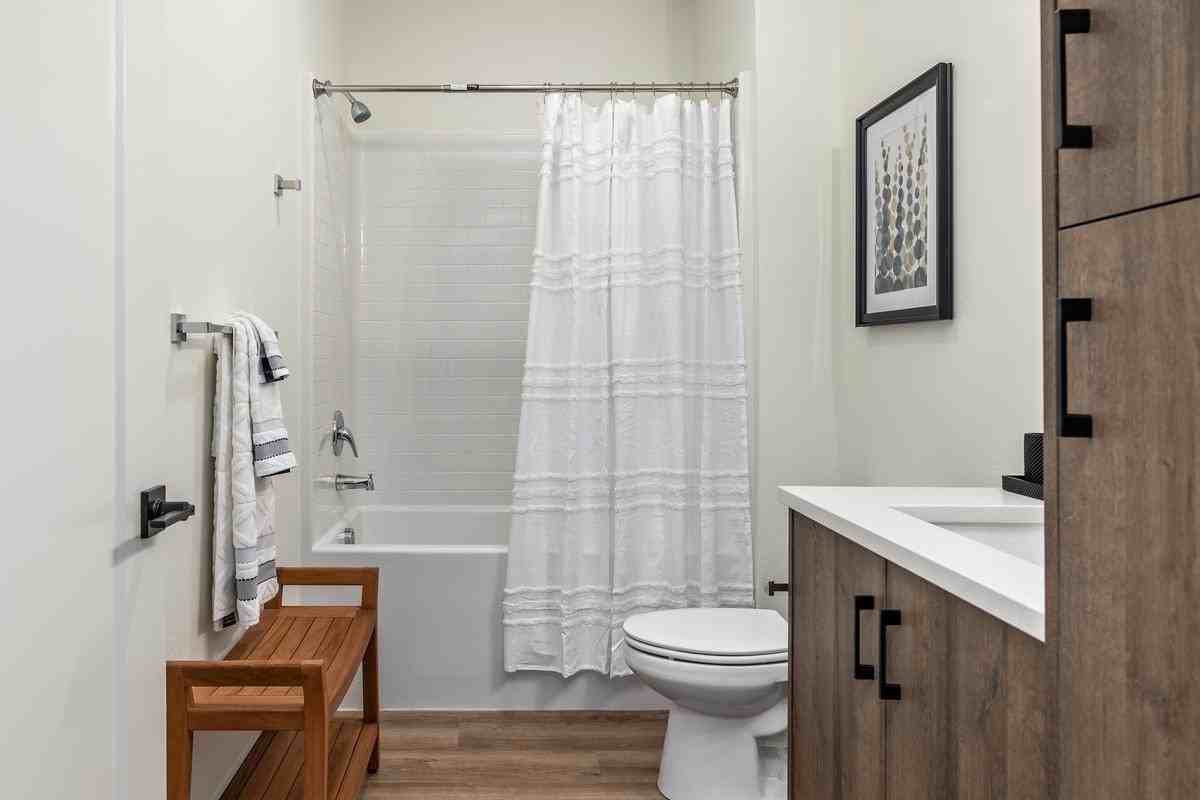 301 S Calhoun Pl - Photo 6 of 9