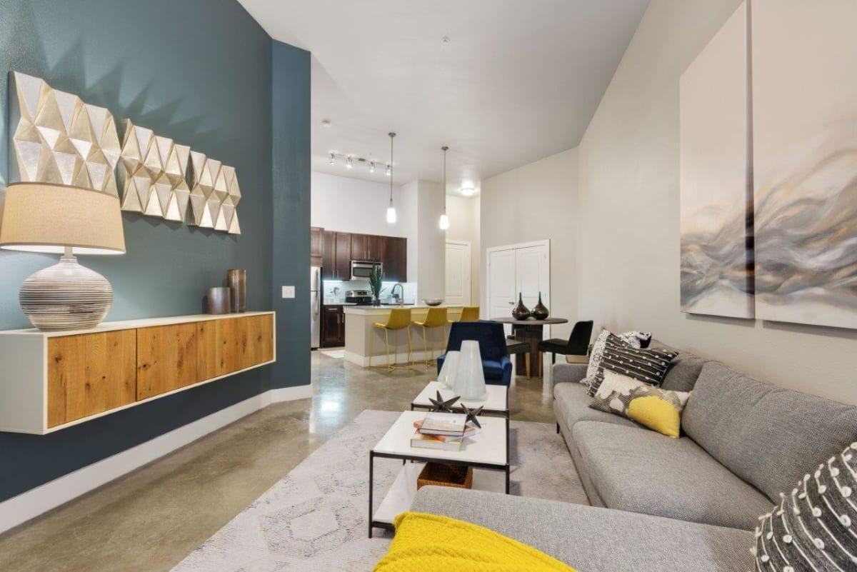 100 North Main Street - Photo 3 of 11