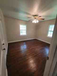 3647 Yale Ave - Photo 3 of 12