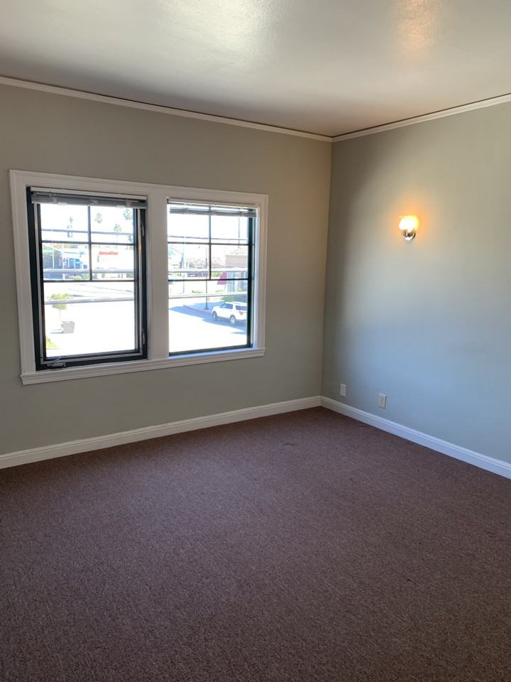 20 Hillcrest Blvd #6
