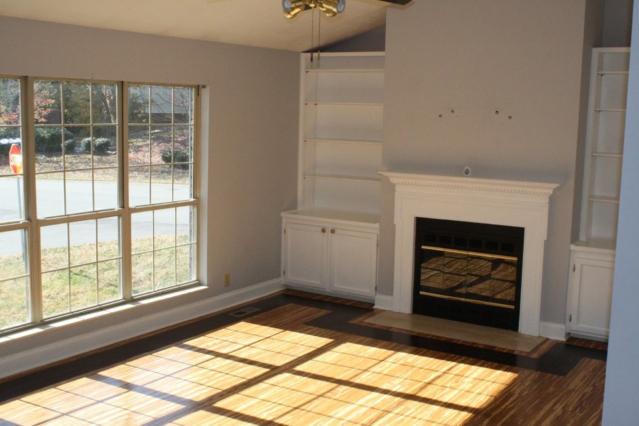 102 Sheffield Ct - Photo 7 of 27