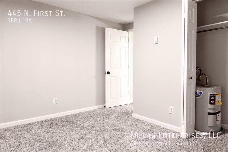 445 N 1st St - Photo 2 of 11