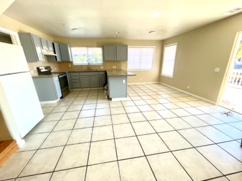 2955 68th Ave #2955 - Photo 2 of 10