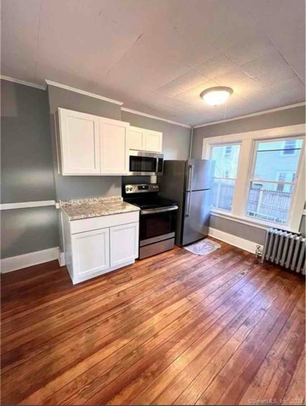 2 Oak Ave #2 - Photo 3 of 10