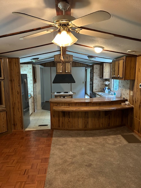 145 Dezzie Dr - Photo 2 of 17