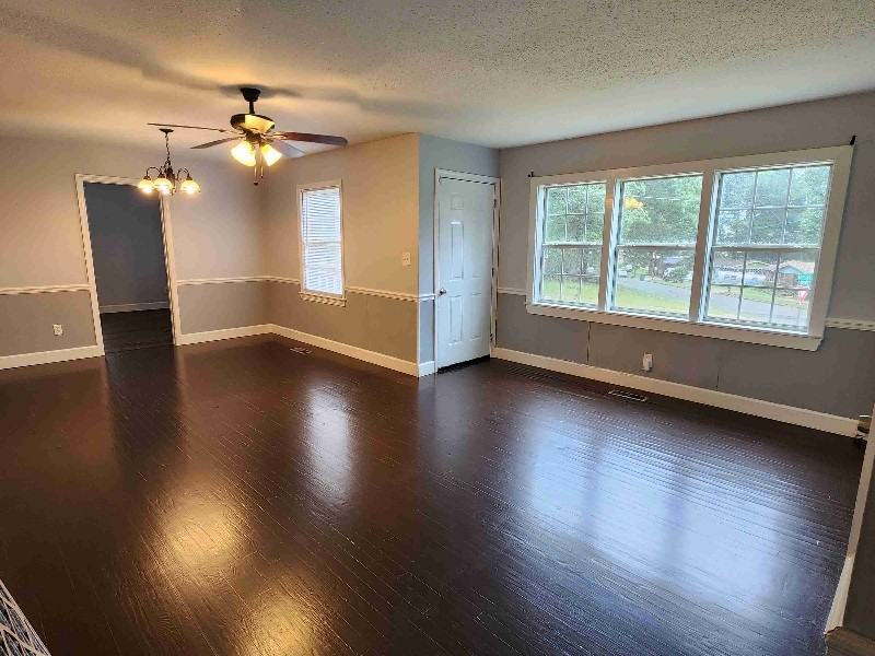 5537 17th St E - Photo 6 of 15