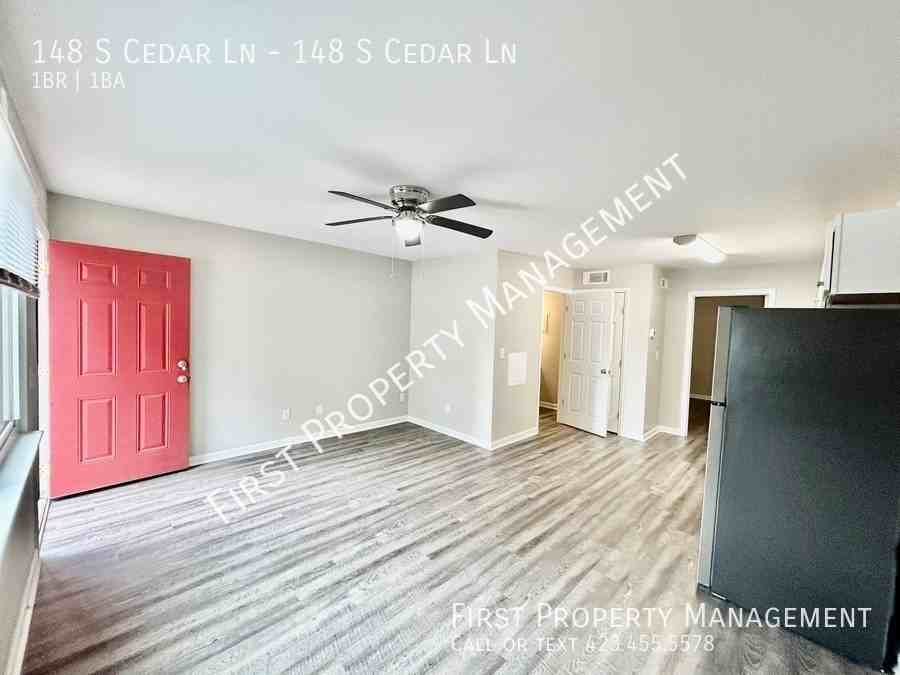 148 S Cedar Ln - Photo 2 of 8