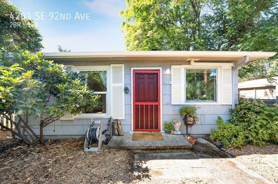 4201 Se 92nd Ave - Photo 2 of 30