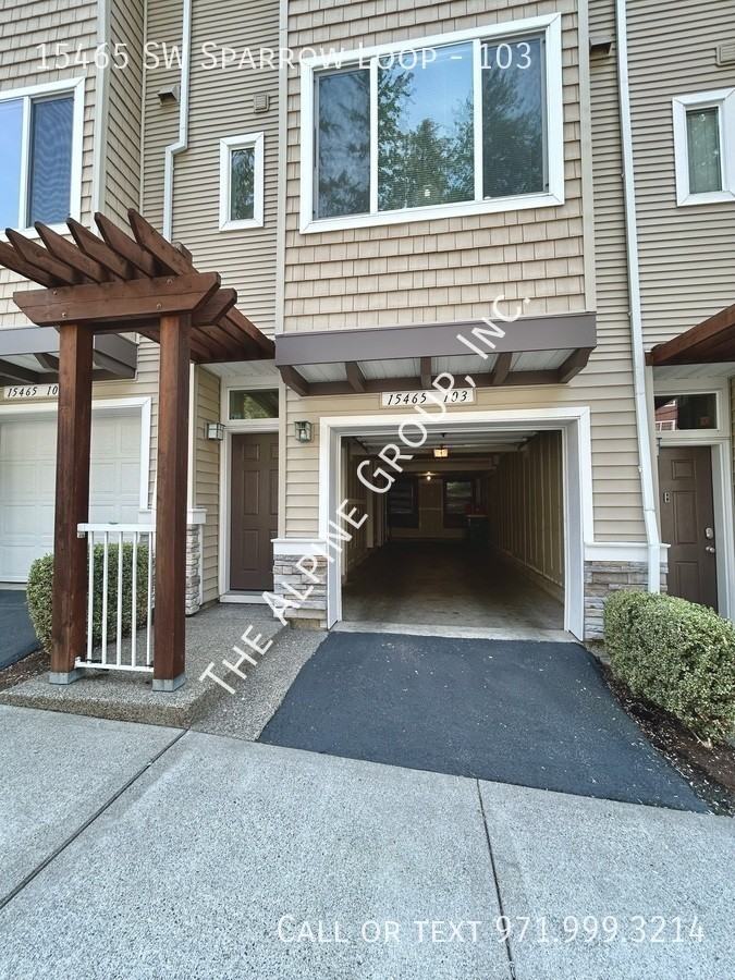 15465 Sw Sparrow Loop #103 - Photo 2 of 39