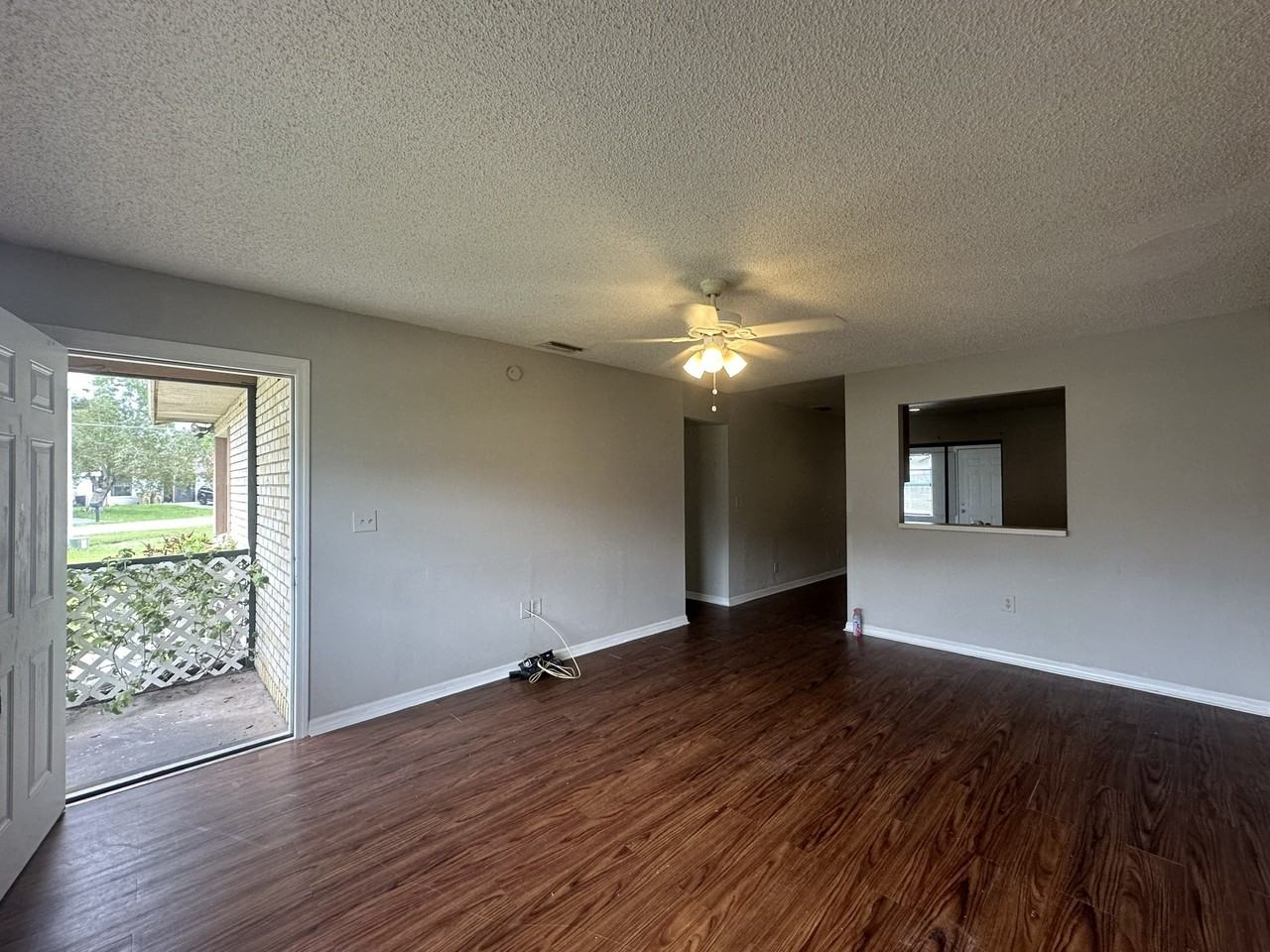 661 Royalty Court - Photo 2 of 15