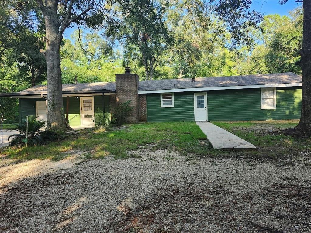 39321 Oak St - Photo 2 of 13