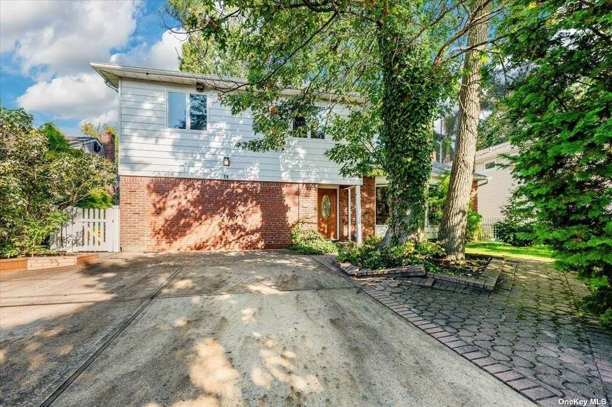 19 Geoffrey Ln - Photo 3 of 12