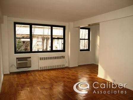 E 39th St #AT47