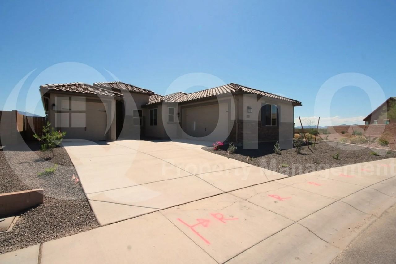 16047 S 184th Dr - Photo 2 of 34