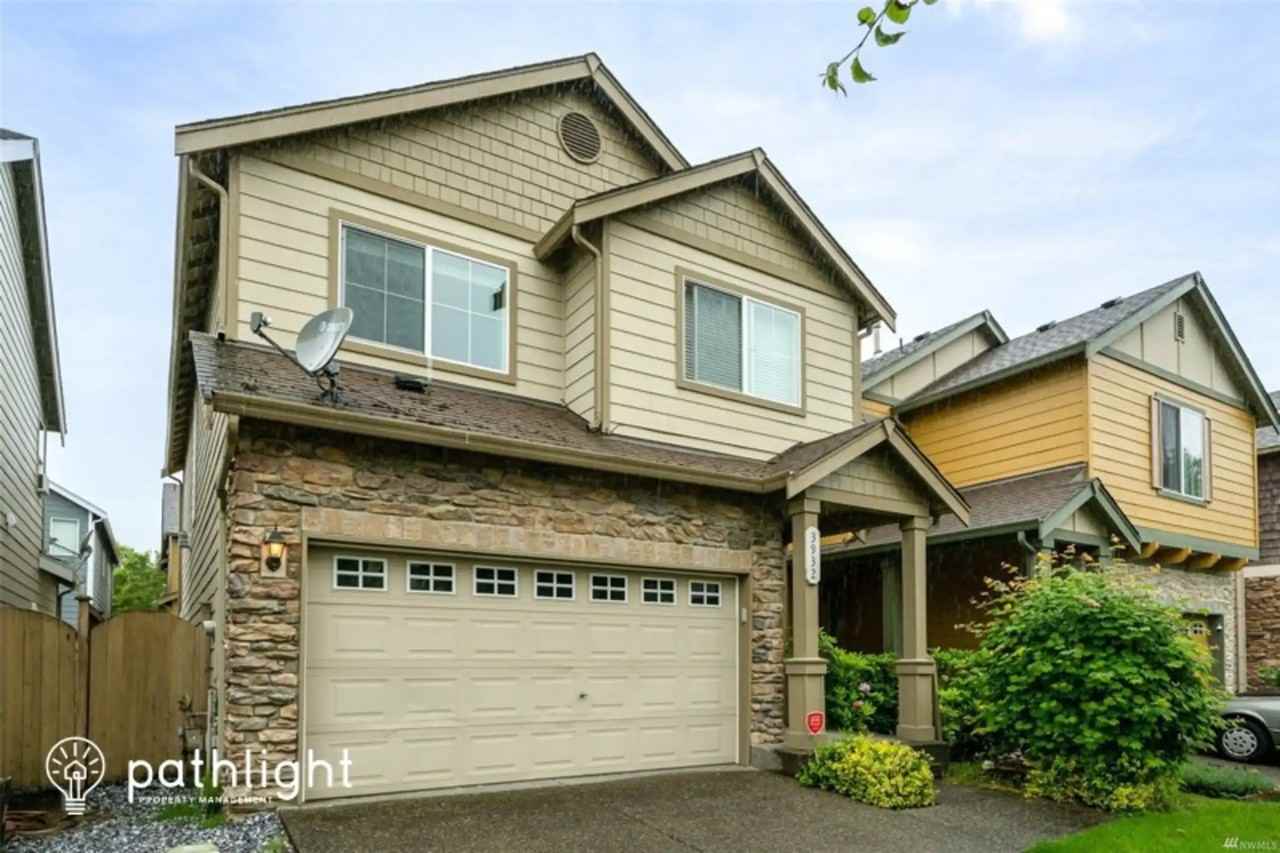 3932 62nd Avenue Ct E - Photo 2 of 22