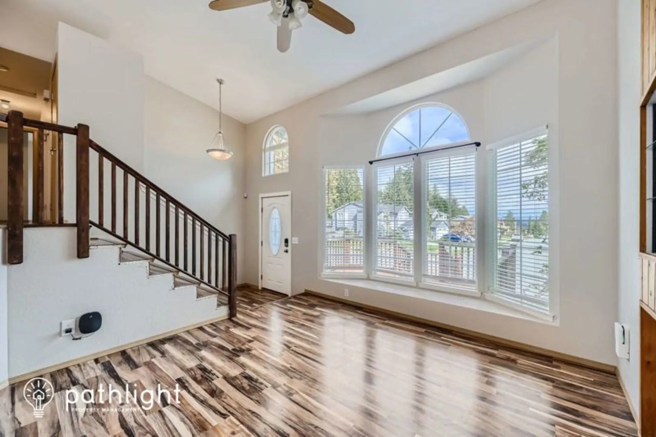 1218 96th Ave Se - Photo 3 of 21