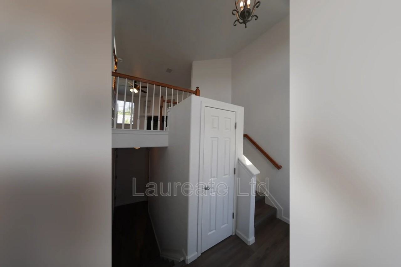 22111 E Jamison Pl - Photo 2 of 20