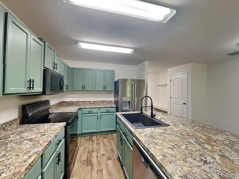 5584 Maggiore Blvd - Photo 2 of 22