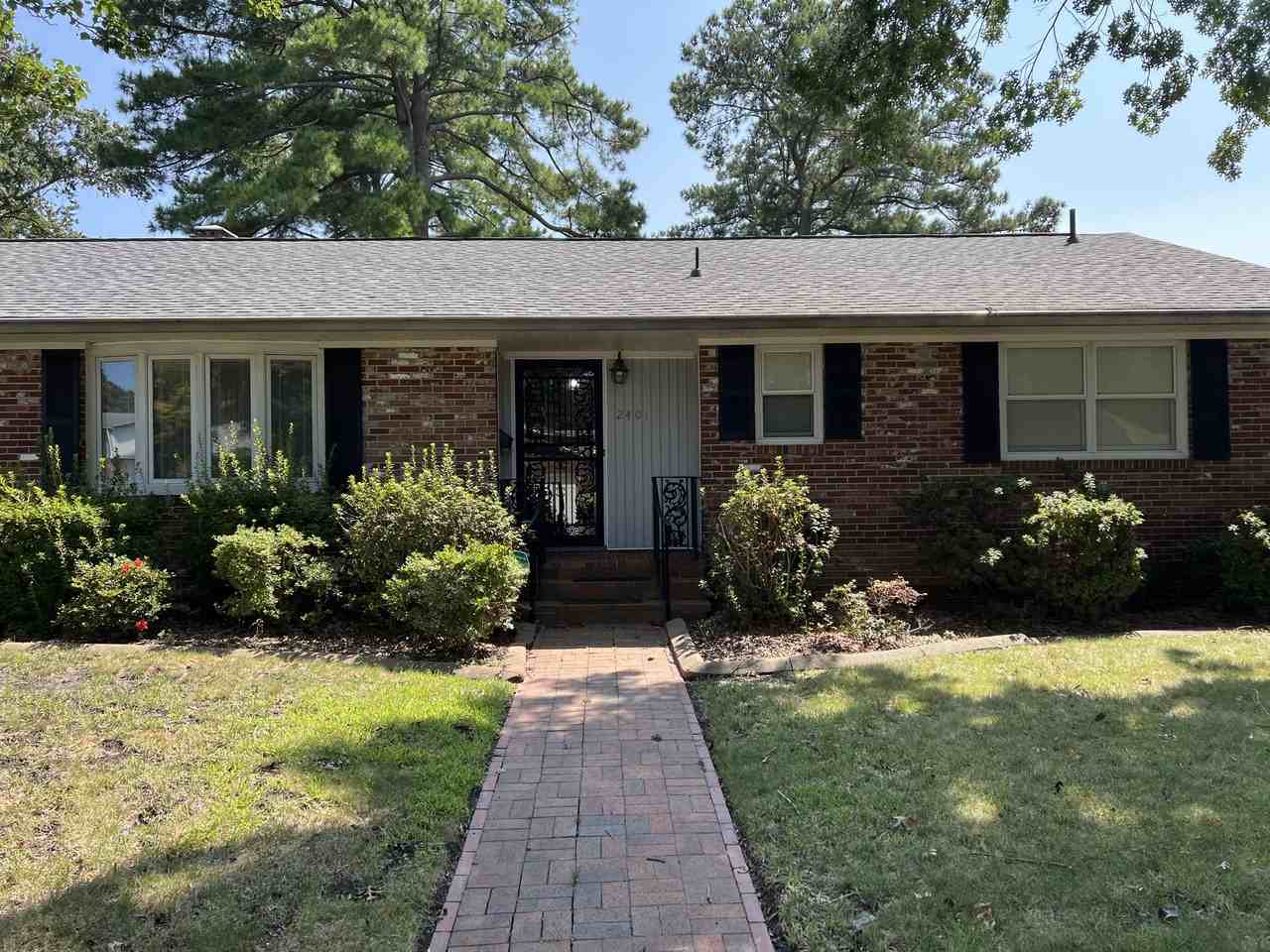 2401 Everglades Rd - Photo 2 of 50