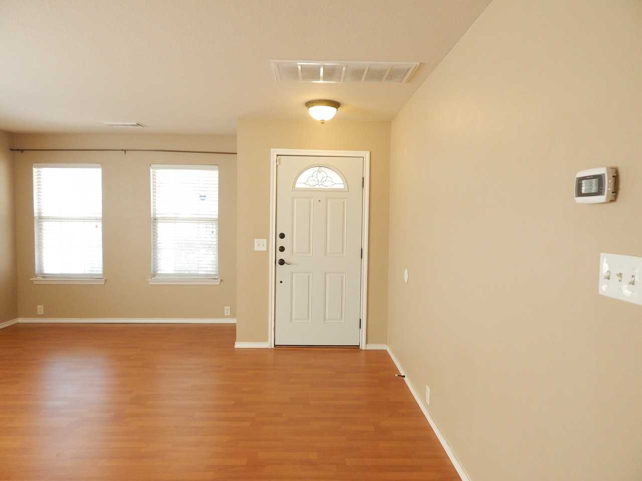 7622 Parkwood Way - Photo 3 of 24