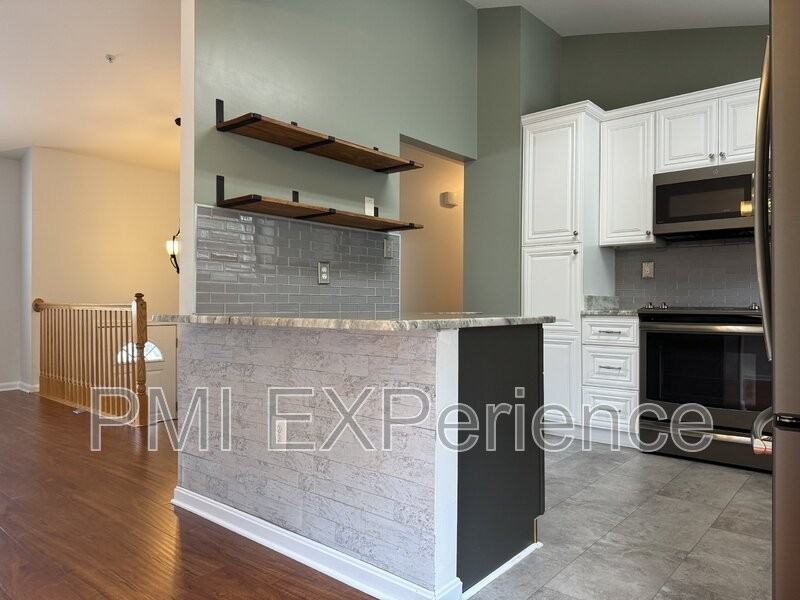 9101 Mcpherson Street - Photo 4 of 37