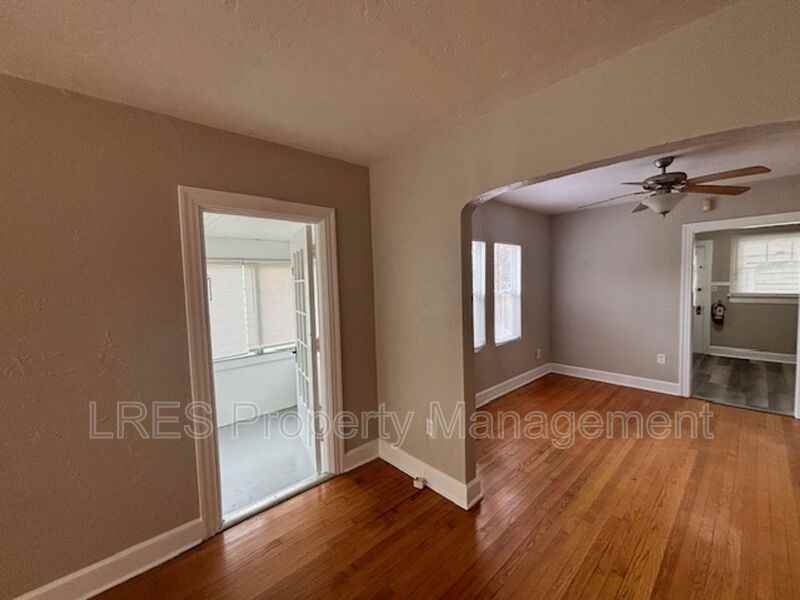 1523 E Concord St - Photo 7 of 31