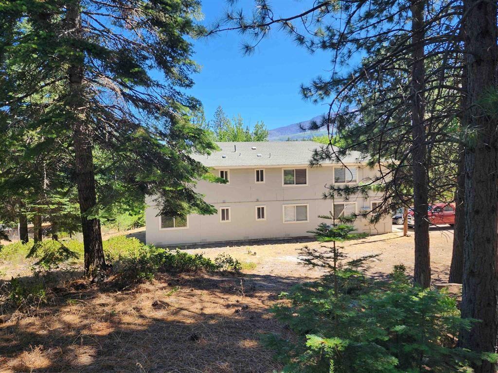 969 S Weed Blvd - Photo 2 of 5