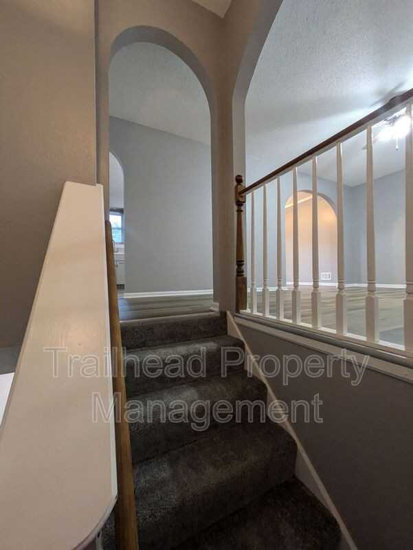 1305 Sw Kingscross Rd - Photo 2 of 23