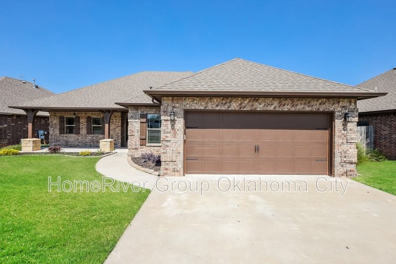 20551 Frontier Ave - Photo 2 of 19