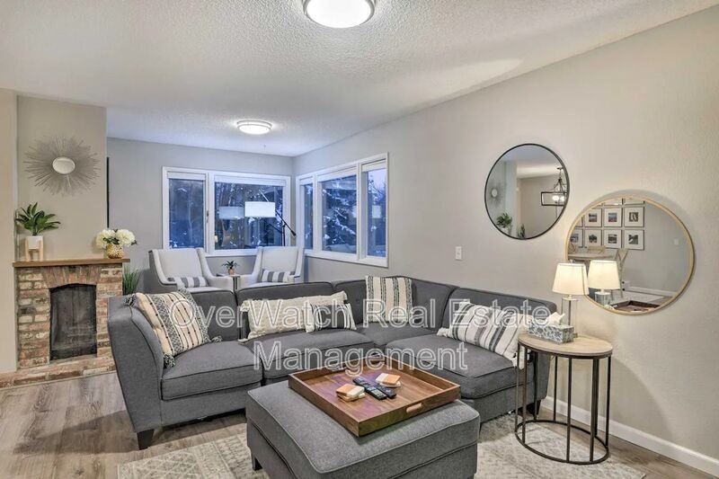 5125 Rhyner Ct #1 - Photo 5 of 26