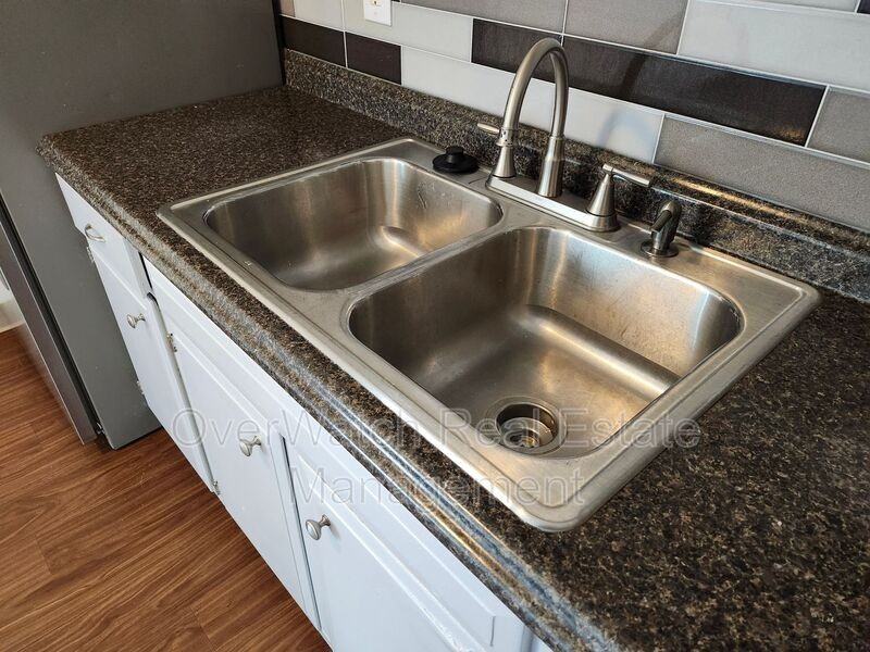 717 N Bliss St #2 - Photo 3 of 14