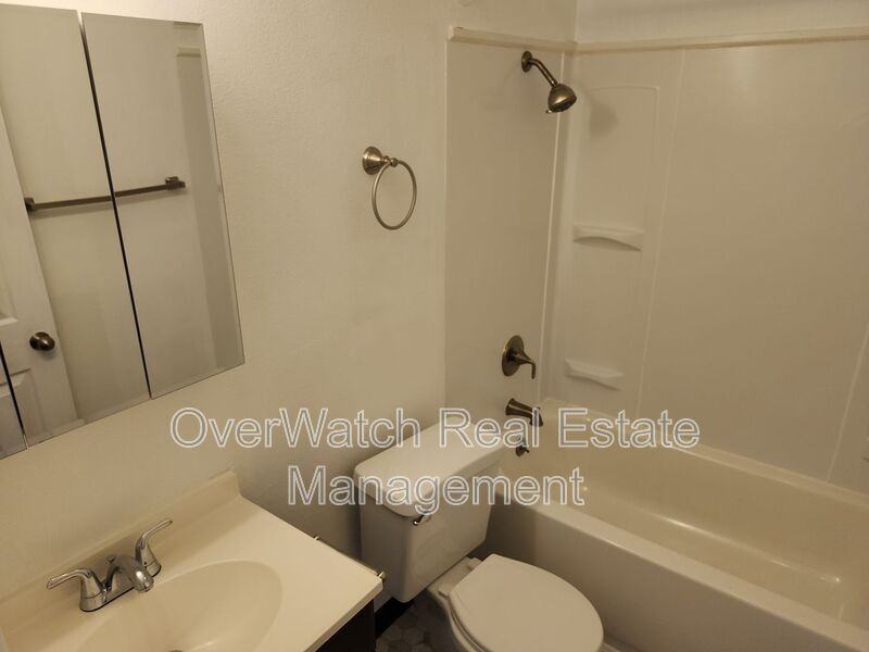 717 N Bliss St #2 - Photo 5 of 14