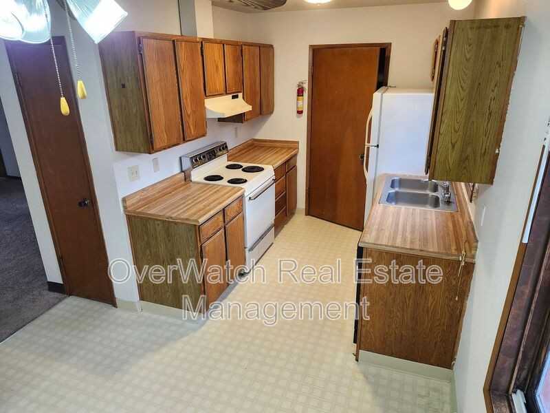 8116 Boundary Ave #D - Photo 5 of 11