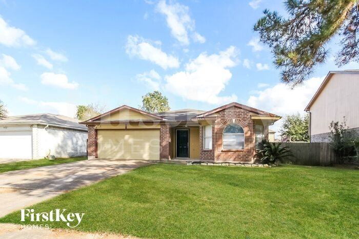 19926 Bambiwoods Dr - Photo 2 of 15