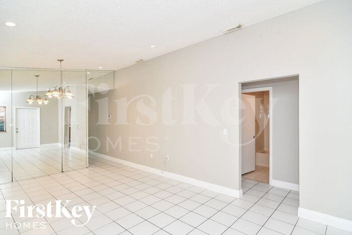 2834 W 75th Ter - Photo 3 of 15